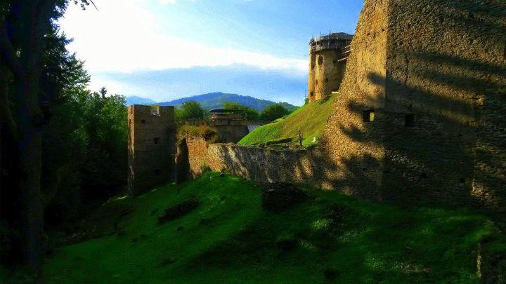 Cesta Hrdinov SNP - Hrad Zborov